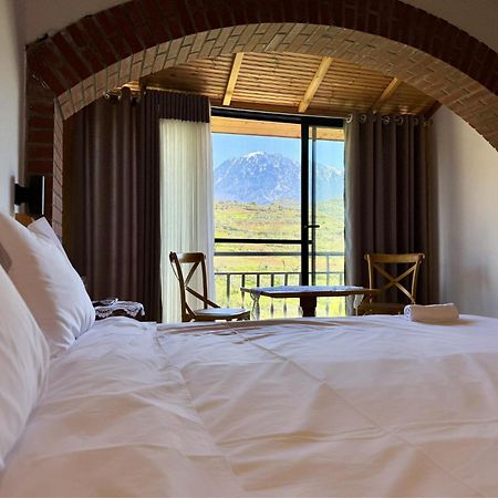 Alpeta Agrotourism & Winery - Roshnik , Berat Hotel Exterior photo