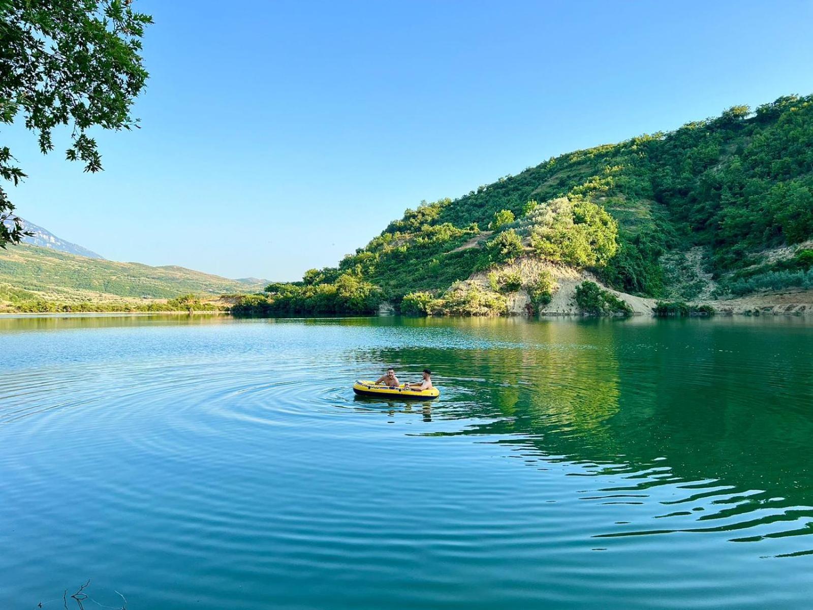 Alpeta Agrotourism & Winery - Roshnik , Berat Hotel Exterior photo